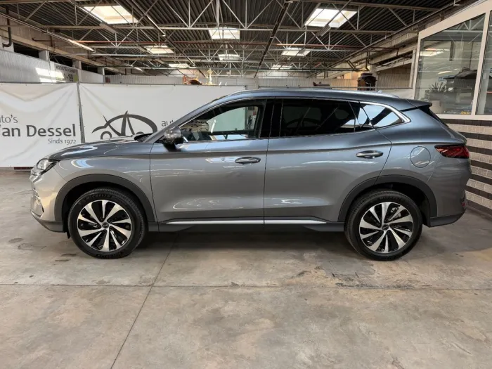 BYD Seal U 1.5 DM-i PHEV 160 kW Boost