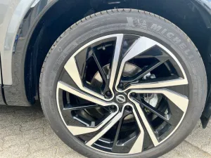 Nissan Qashqai 1.3 DIG-T MHEV Tekna+ ACC 360º Kamera
