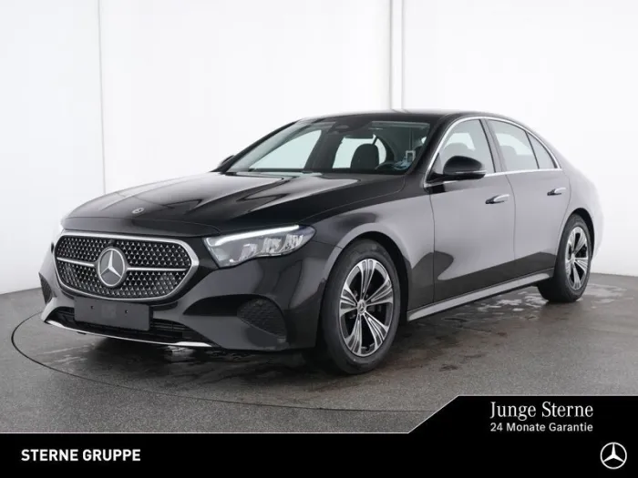 Mercedes-Benz E 200 AVANTGARDE Adv Distr Ambi+ Keyl Totwi Mak