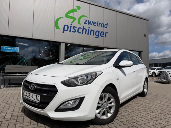 Hyundai i30 cw blue Classic PDC/Klima/Bluetooth