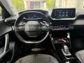 Peugeot 2008 1.2 PT EAT8 Allure LED*CAPRPLAY*ACC*2. Hd.