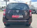 Dacia Duster LAUREATE SEHR GERINGE LAUFLEISTUNG AUS 1.