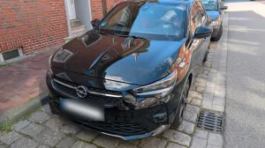 Opel Corsa GS Line in Schwarz