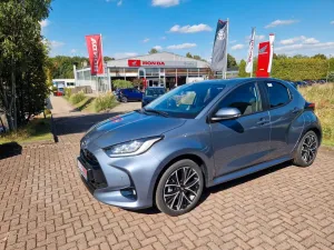 Toyota Yaris Hybrid Teamplayer Technik-Paket NEUE MOD.