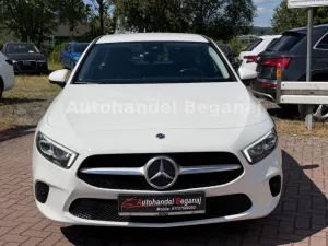 Mercedes-Benz A 160 WIDESCREEN/LED/SHZ/TEMP/PDC/TEILLEDER