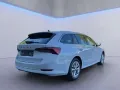 Skoda Octavia Combi LED/AHK/HuD/ACC/4xSHZ/Navi/Kam