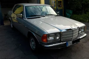 Mercedes-Benz Mercedes Benz 230 CE Coupé C123 4-Automatk...