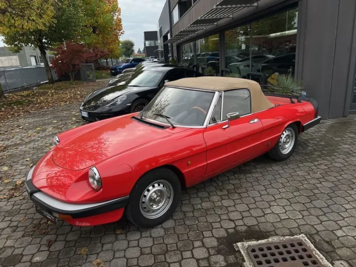 Alfa Romeo Spider 1.6 