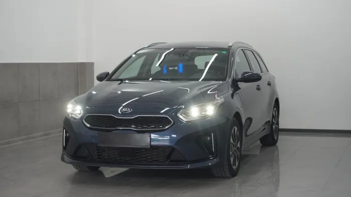 Kia cee'd / Ceed ACC/TWA/AHK/LHZg/SHZg/Carplay/Cam