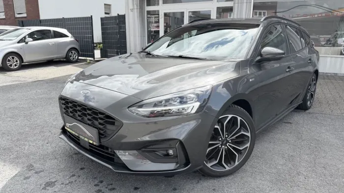 Ford Focus Turnier ST-Line*18´Alu´s*1.HD*Top Fhz.
