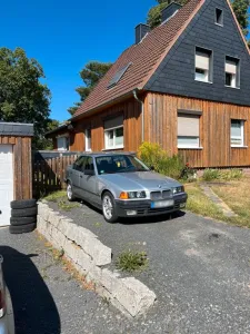 BMW 316i Rostfreies Rentner Fahrzeug
