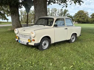 Trabant 601 Deluxe