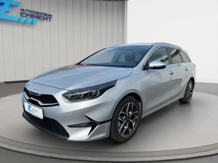 Kia Ceed SW 1.5 T-GDI DCT NAVI SHZ KAMERA LED-S.