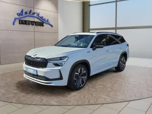 Skoda Kodiaq Sportline 1,5TSI aAHK/7-Sitzer/Pano/Matri