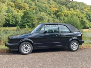 Volkswagen Golf 1 Cabriolet 2h mit neu TÜV & H