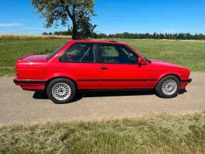 BMW 318 is E30 Ringtool, Rennwagen, Racecar