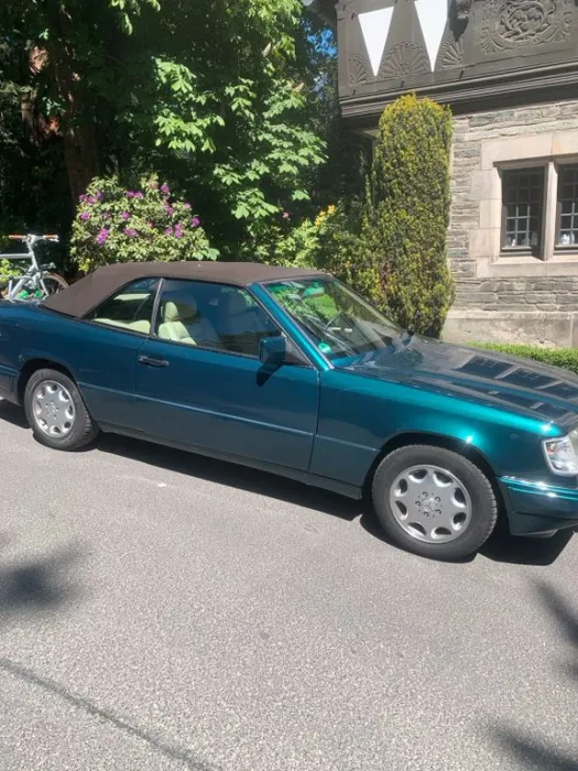 Mercedes-Benz Mercedes W124 E200 Oldi, Voll, AHK, restau...
