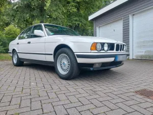 BMW e34 520i 24V Oldtimer HU 9/28 2.Hand O...