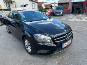 Mercedes-Benz A 180 BlueEfficiency/ Navi/ Klima/ PDC/ SHZ