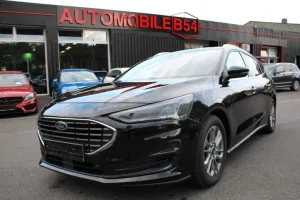 Ford Focus Turnier Titanium/NAVI/1 HAND/KAM/LED/PANO