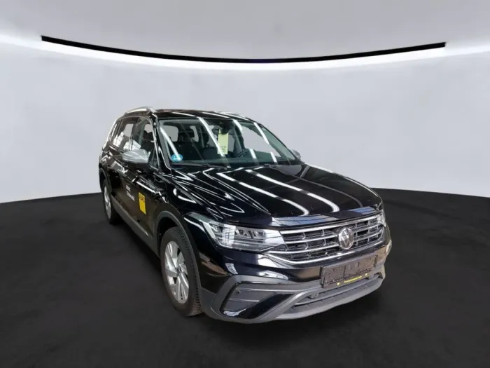 Volkswagen Tiguan Allspace 1.5 TSI*7-SITZER*LED*AHK*
