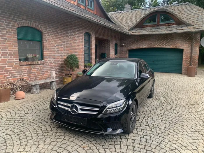 Mercedes-Benz C 200 d Limousine/LED/RKAMERA/NAVI