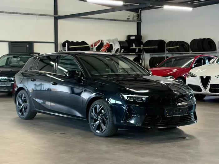 Opel Astra GS ILUX-LED+NAVIPRO+AHK+ACC+360+TOT.AS+SHZ