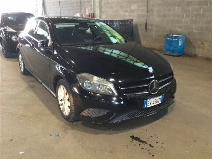 Mercedes-Benz A 180d Sport 1.5 dCi 110cv Automat
