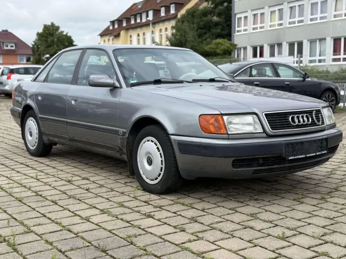 Audi 100 2.8 E aus 1.Hand 
