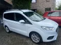 Ford Tourneo Courier 1.5 TDCi 74kW Titanium *RFK*AHK*