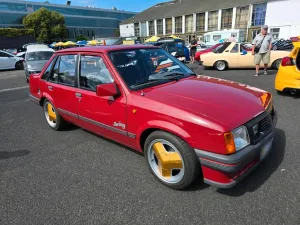 Opel Corsa A TR H-Zulass. / Kontakt per Wh...