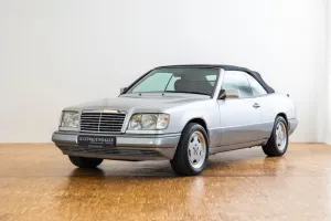 Mercedes-Benz E 220 A124 *Leder*Klima*AMG*Seit 2004 im Besitz*