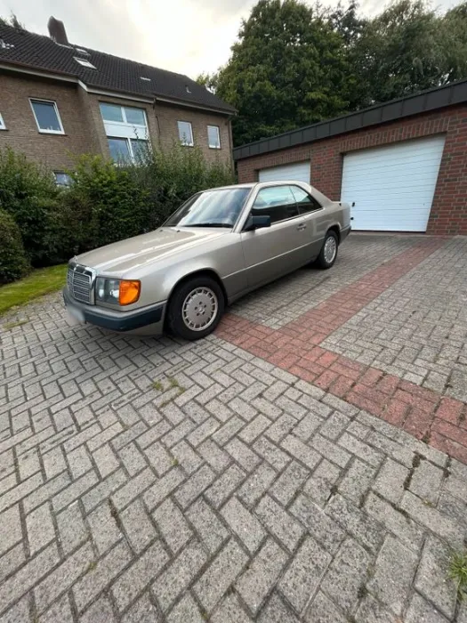 Mercedes-Benz Mercedes C124 300ce - H Zulassung