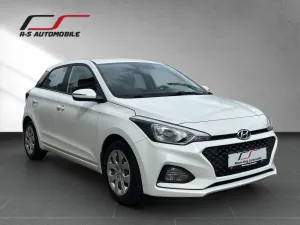 Hyundai i20 Style*Kamera*Sitz+Lenkradheiz*Tempomat*1Hand