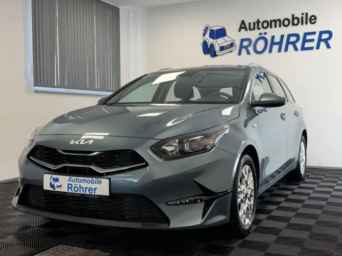 Kia cee'd 1.5 T-GDI Autom. JBL Sound Edition HAGEL 