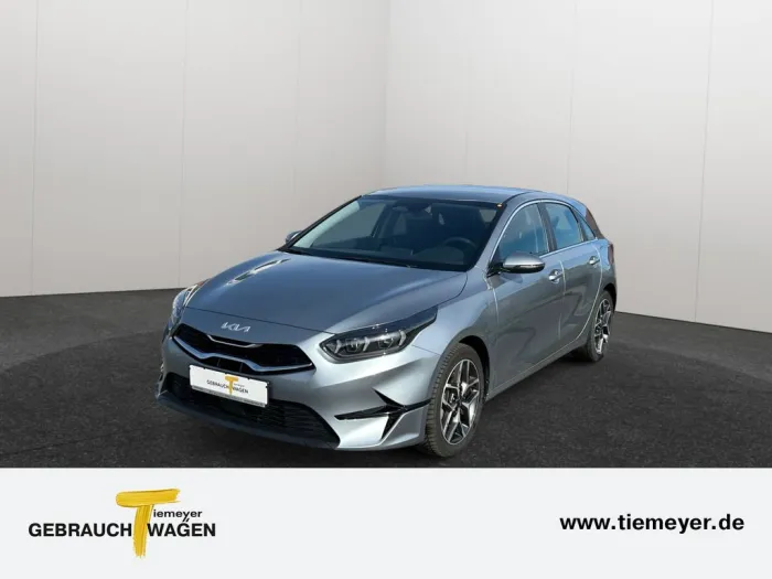 Kia Ceed 1.5 GDI DCT Spirit SoundP Navi