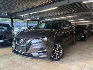 Nissan Qashqai Zama*360°Pano*WENIG KM*