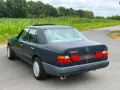 Mercedes-Benz Mercedes W124 260 E