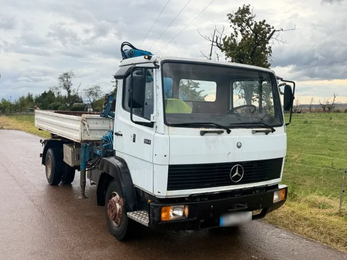 Mercedes-Benz Mercedes 914 3 Seiten Kipper