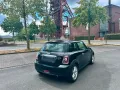 MINI MIni Cooper.   2. Hand