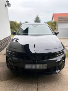 Opel Astra L Sports Tourer. Ultimate. 1.2 ...