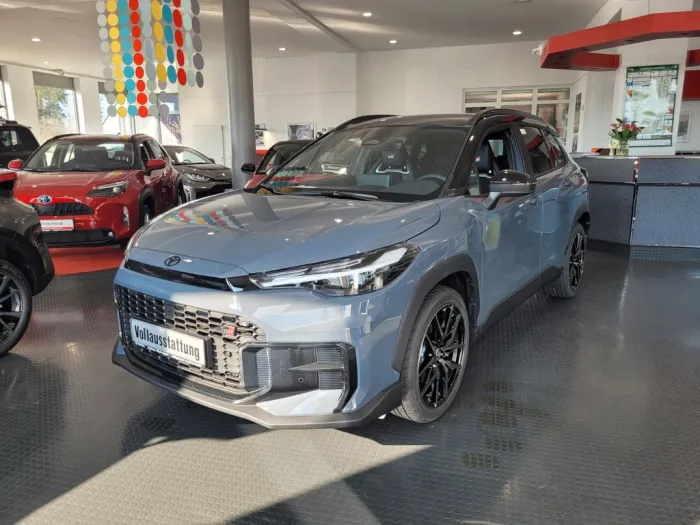 Toyota Corolla Cross GR Sport 2.0l Hybrid AWD-i (4x4)*