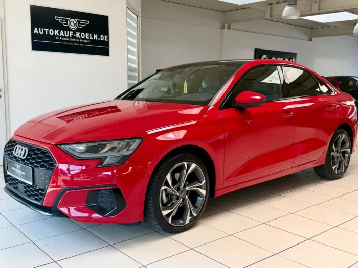 Audi A3 1,5 16V TFSI ACT advanced*S-Line*Leder*Navi*