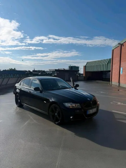 BMW 320i Automatik - Viele Neuteile - Rege...
