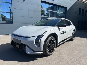 Kia EV4 81.4 GT-LINE DRIVE COM CONNECT