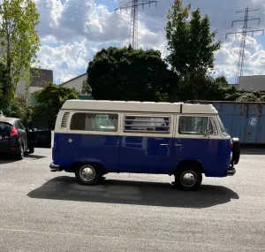 Volkswagen VW T2 Berlin Westfalia Bulli Camper
