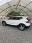 Volvo XC40 T2 Geartronic Momentum Pro
