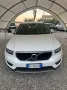 Volvo XC40 T2 Geartronic Momentum Pro