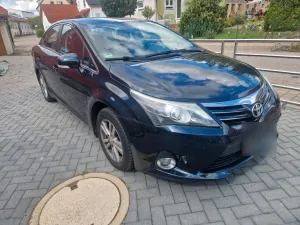 Toyota Avensis 1.8 v-vti Limousine