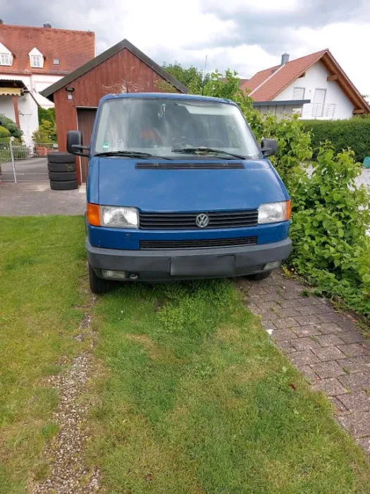 Volkswagen VW T4 Bus langer Radabstand